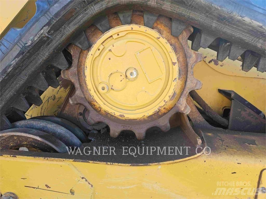 CAT 259D Beltelastere