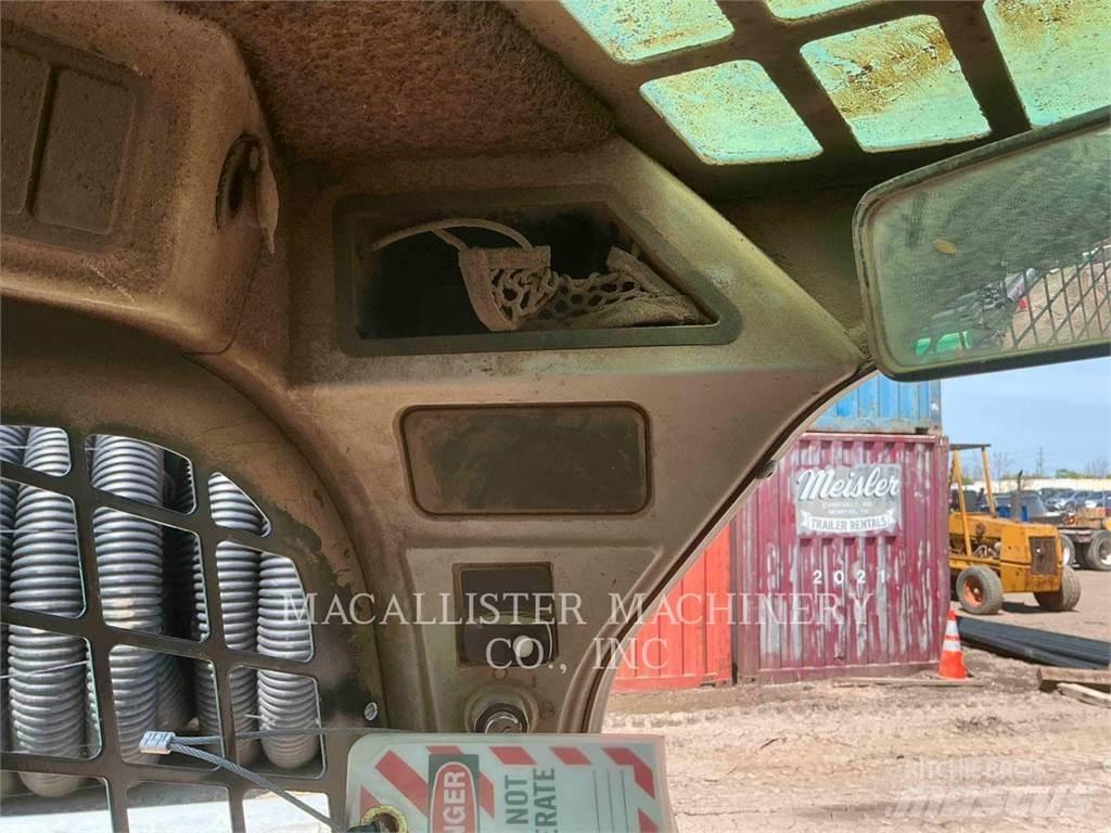 CAT 259D Beltelastere