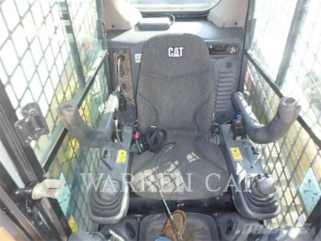 CAT 259D Beltelastere