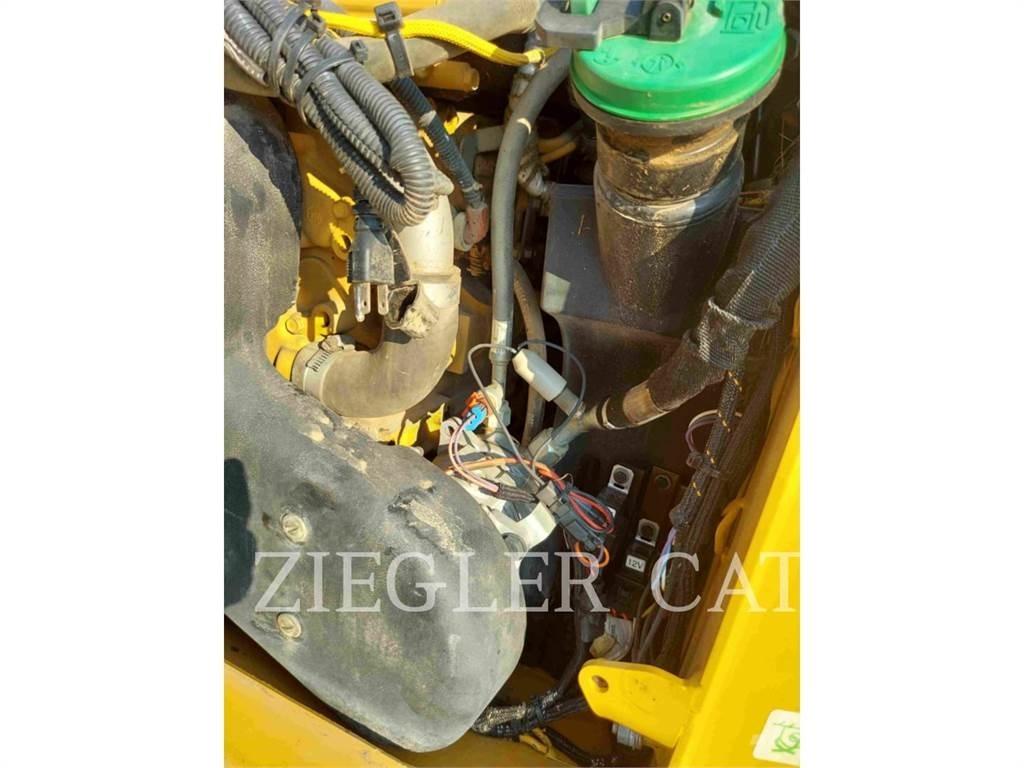 CAT 259D Beltelastere