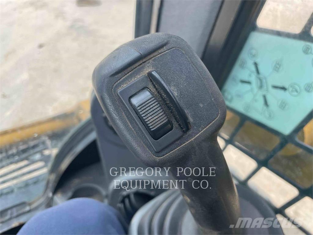 CAT 259D Beltelastere