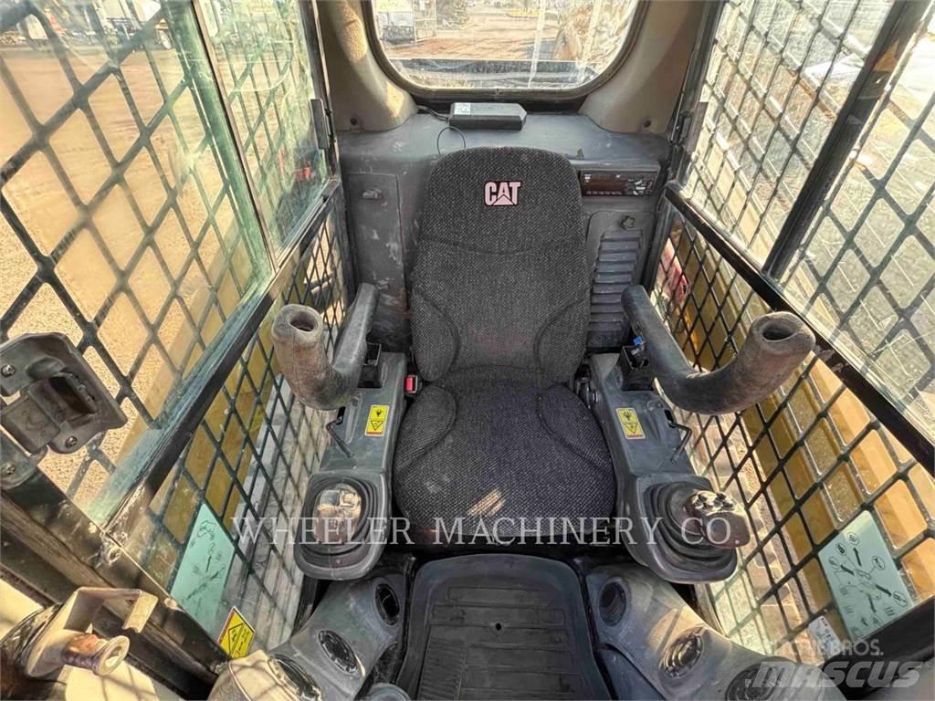 CAT 259D C3-H2 Beltelastere