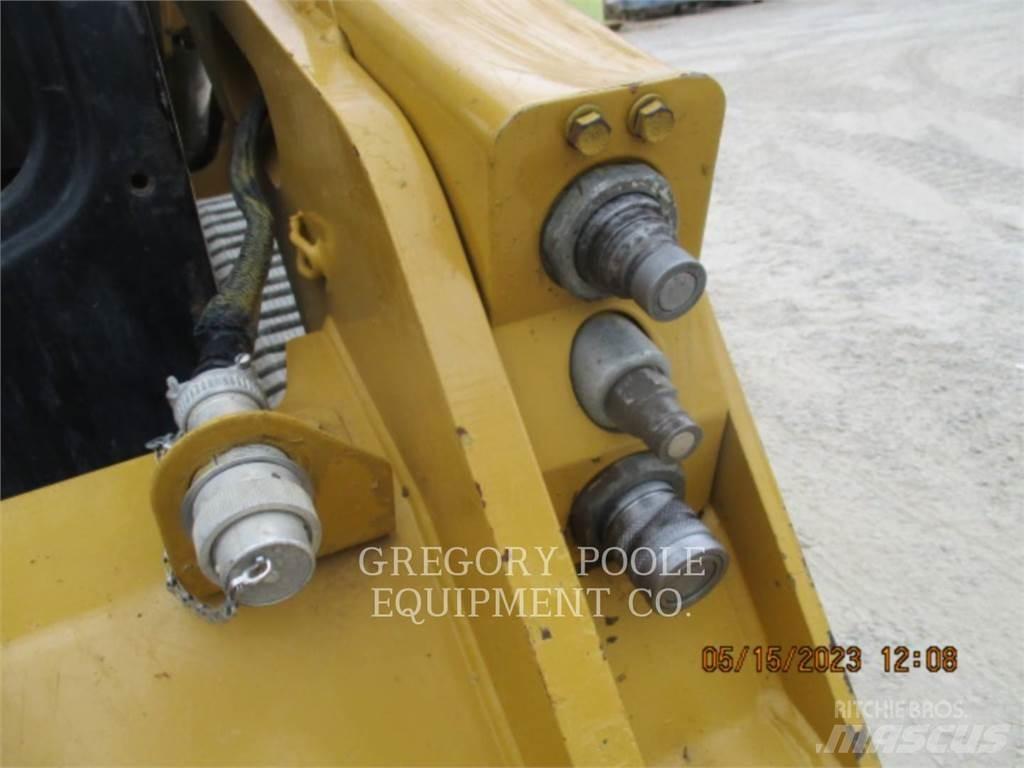 CAT 259D3 Beltelastere