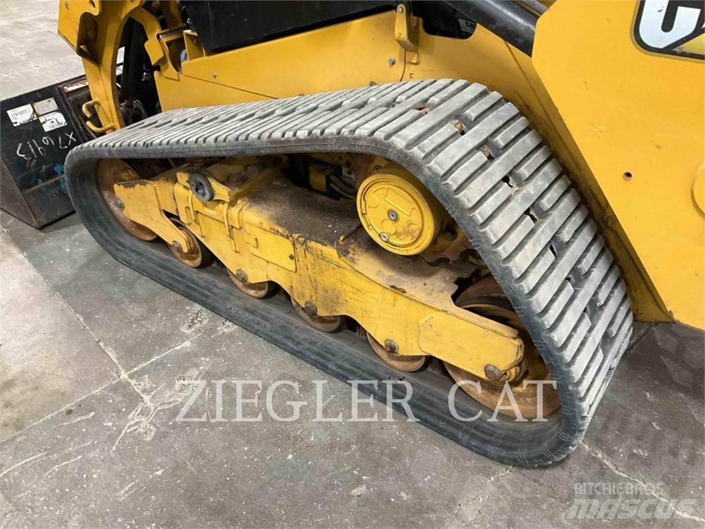 CAT 259D3 Beltelastere