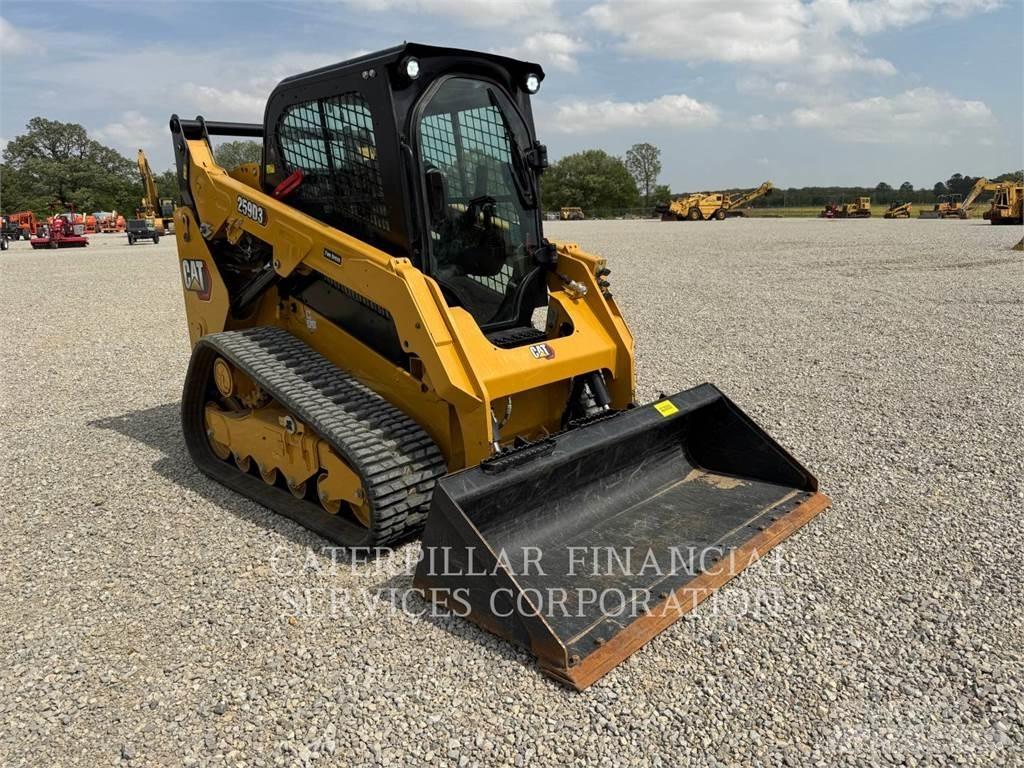 CAT 259D3 Beltelastere