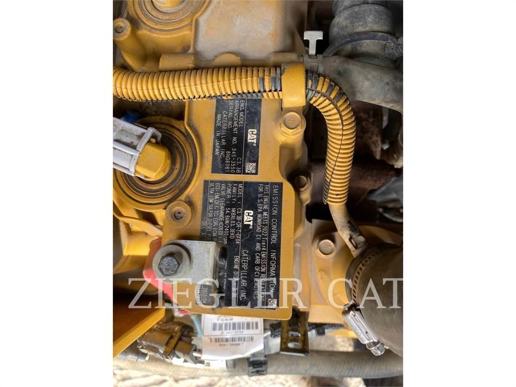 CAT 259D3 Beltelastere