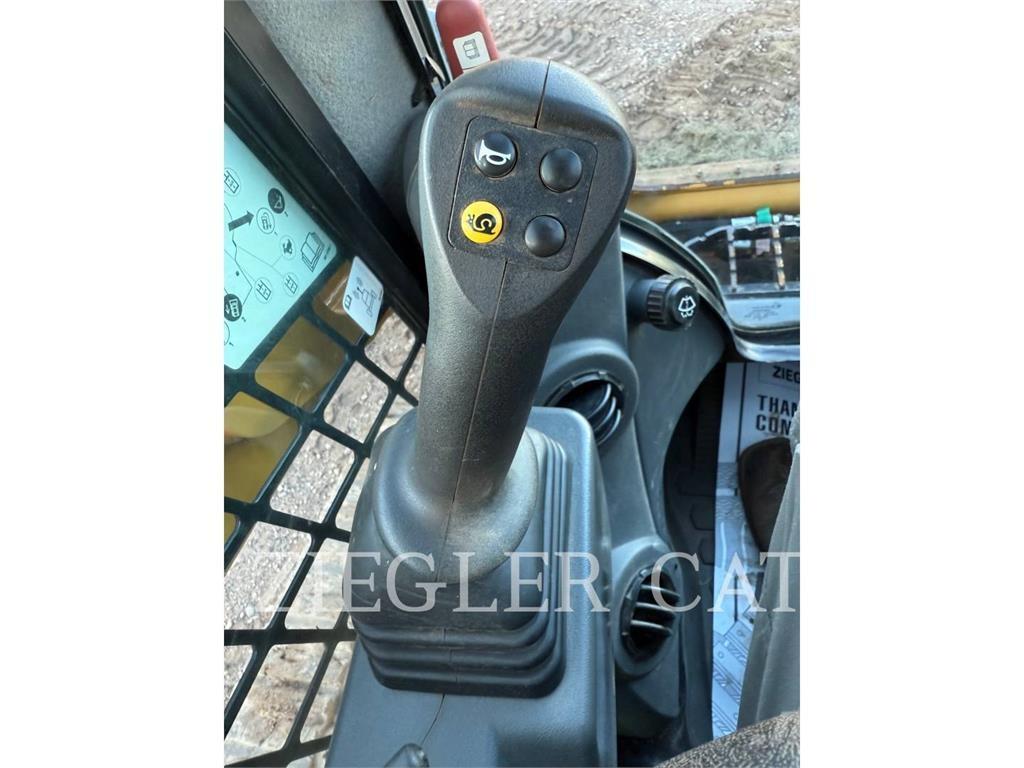 CAT 259D3 Beltelastere