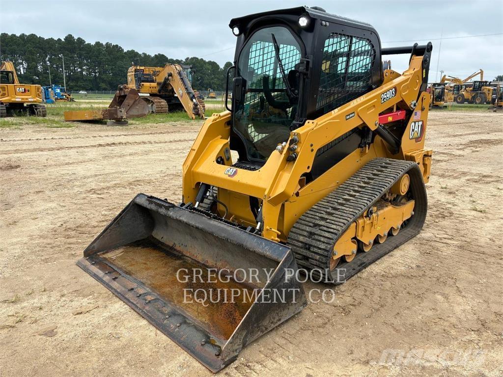 CAT 259D3 Beltelastere