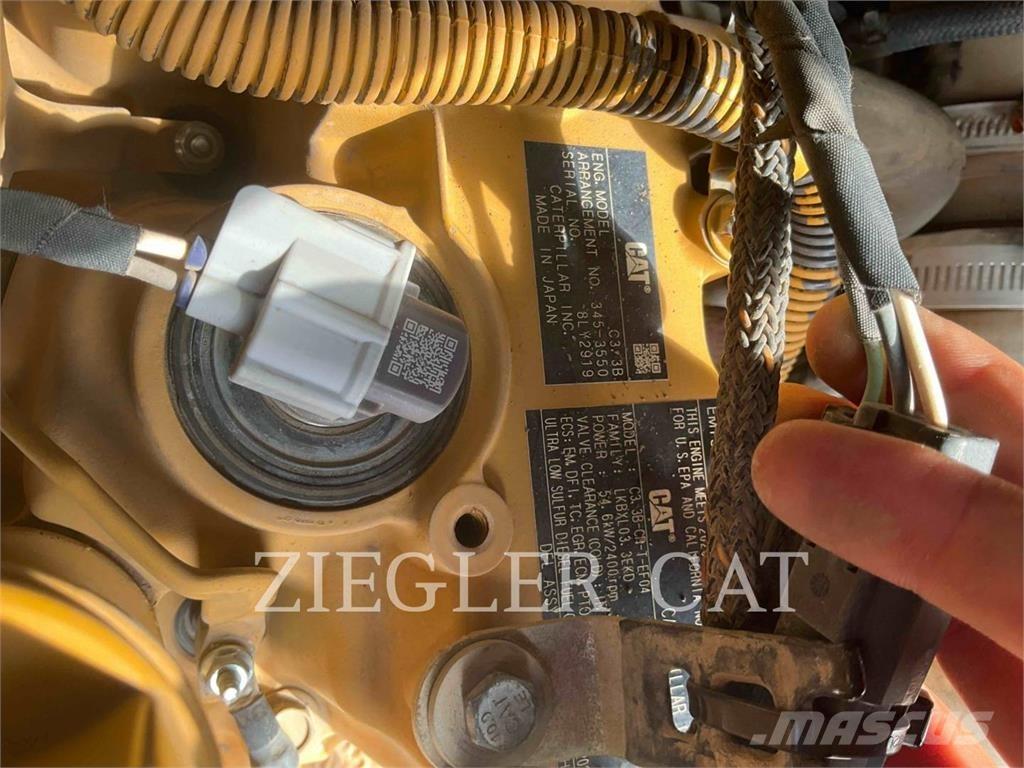 CAT 259D3 Beltelastere