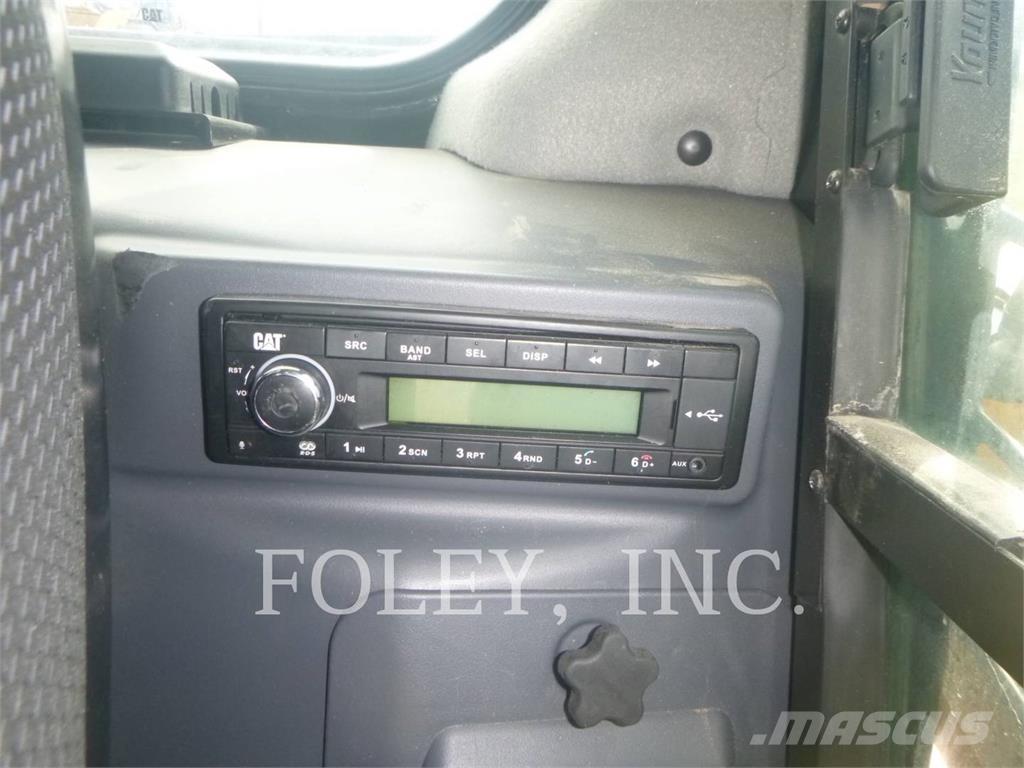 CAT 259D3 Beltelastere