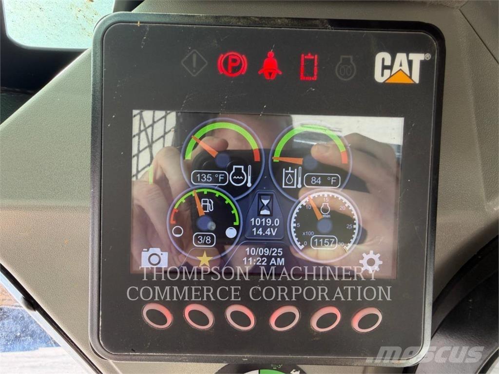 CAT 259D3 Beltelastere