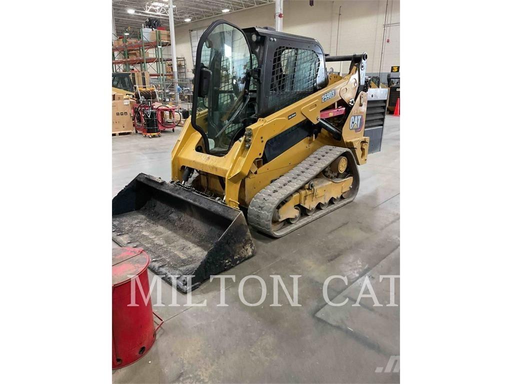 CAT 259D3 Beltelastere