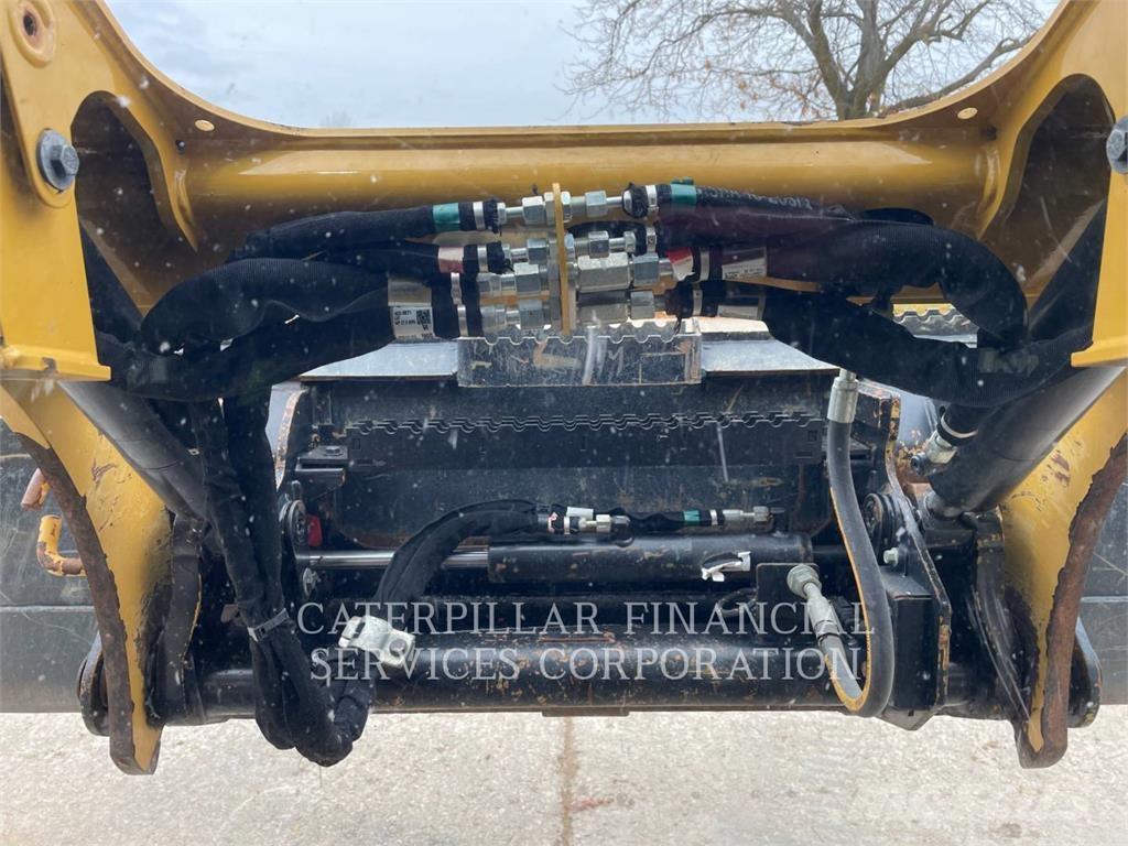 CAT 259D3 Beltelastere