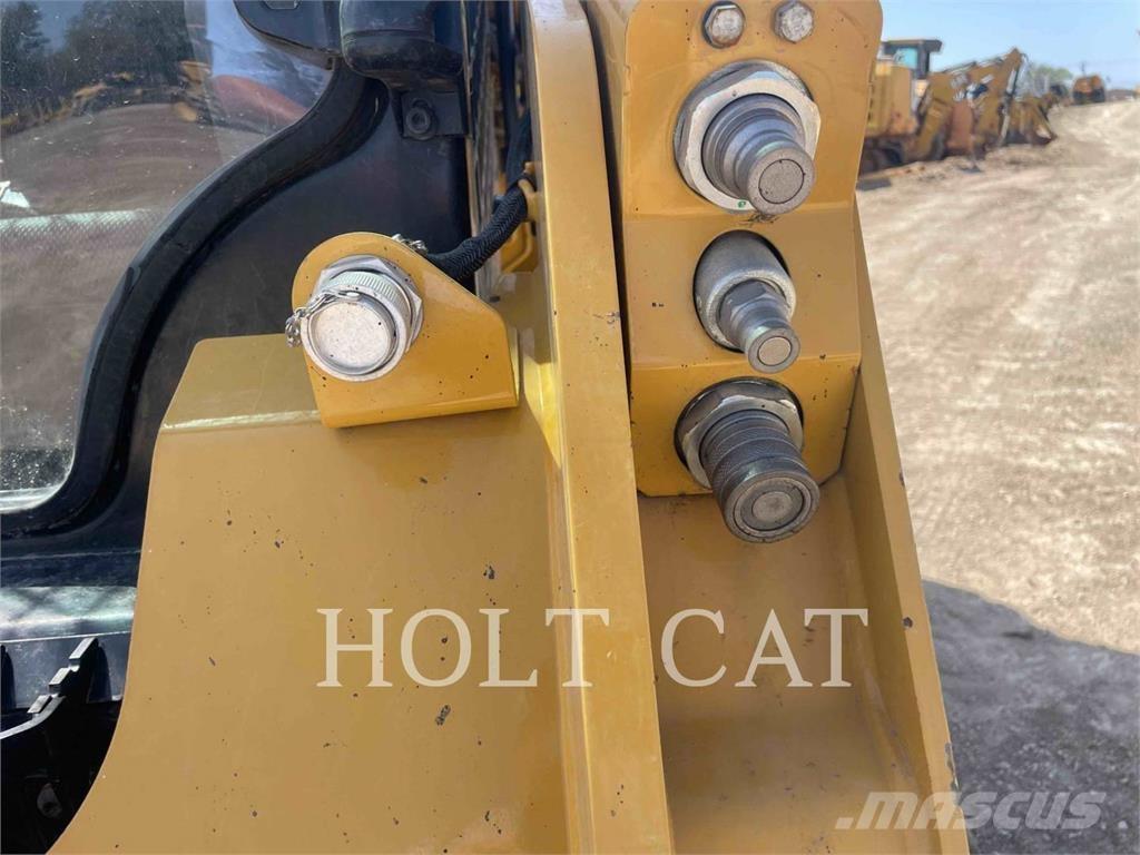 CAT 259D3 Beltelastere