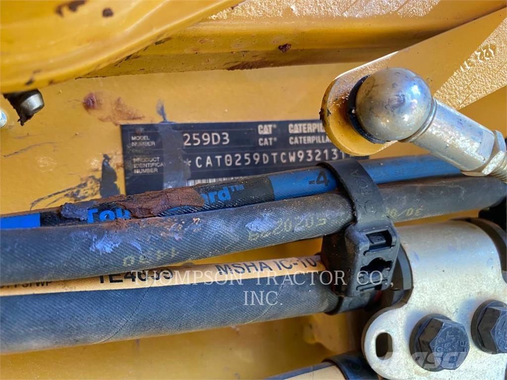 CAT 259D3 Beltelastere