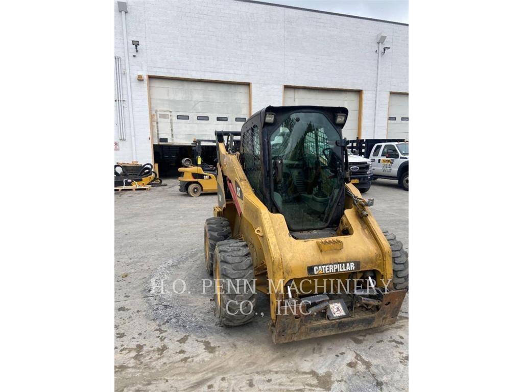 CAT 262 C Kompaktlastere