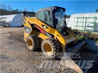 CAT 262C2 Kompaktlastere