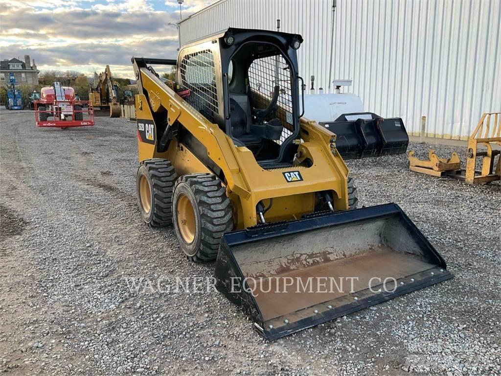CAT 262D Kompaktlastere