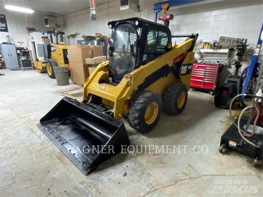 CAT 262D Kompaktlastere