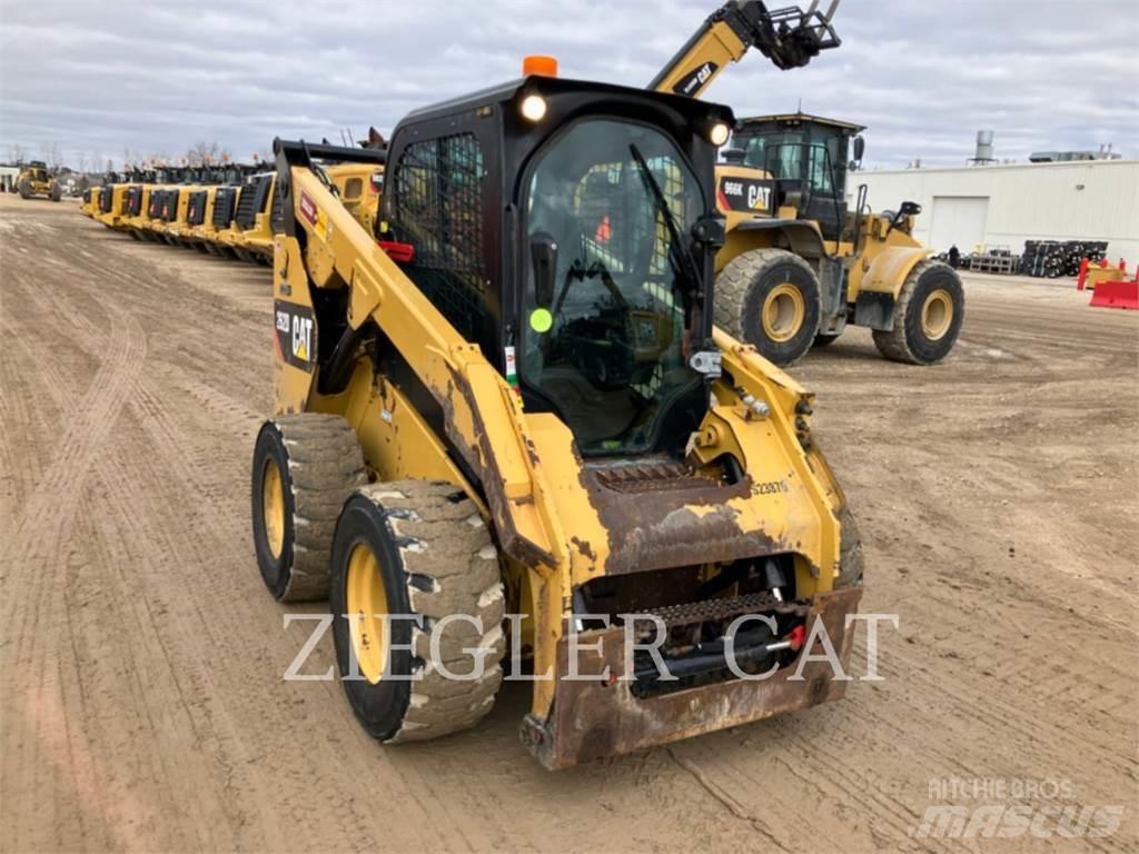 CAT 262D Kompaktlastere