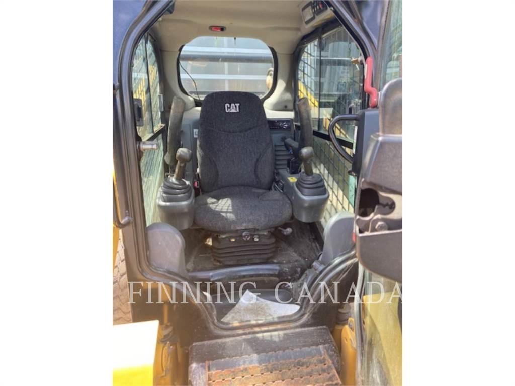 CAT 262D Kompaktlastere