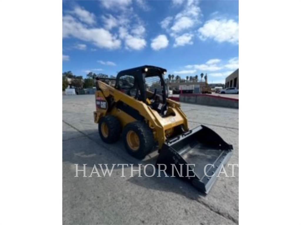 CAT 262D Kompaktlastere
