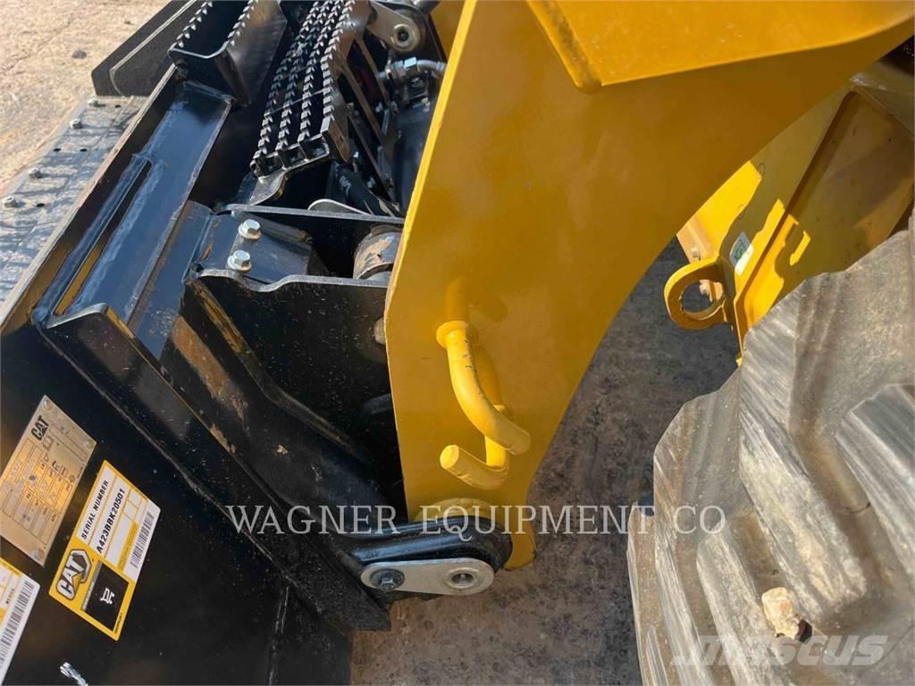 CAT 262D3 Kompaktlastere