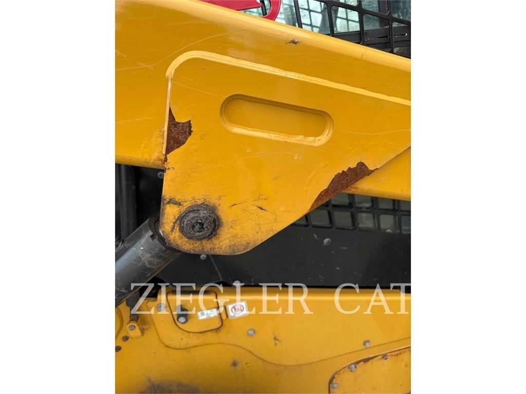 CAT 262D3 Kompaktlastere