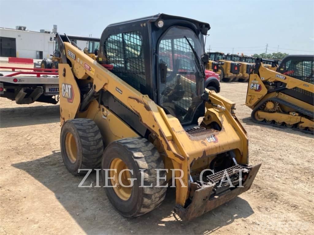 CAT 262D3 Kompaktlastere
