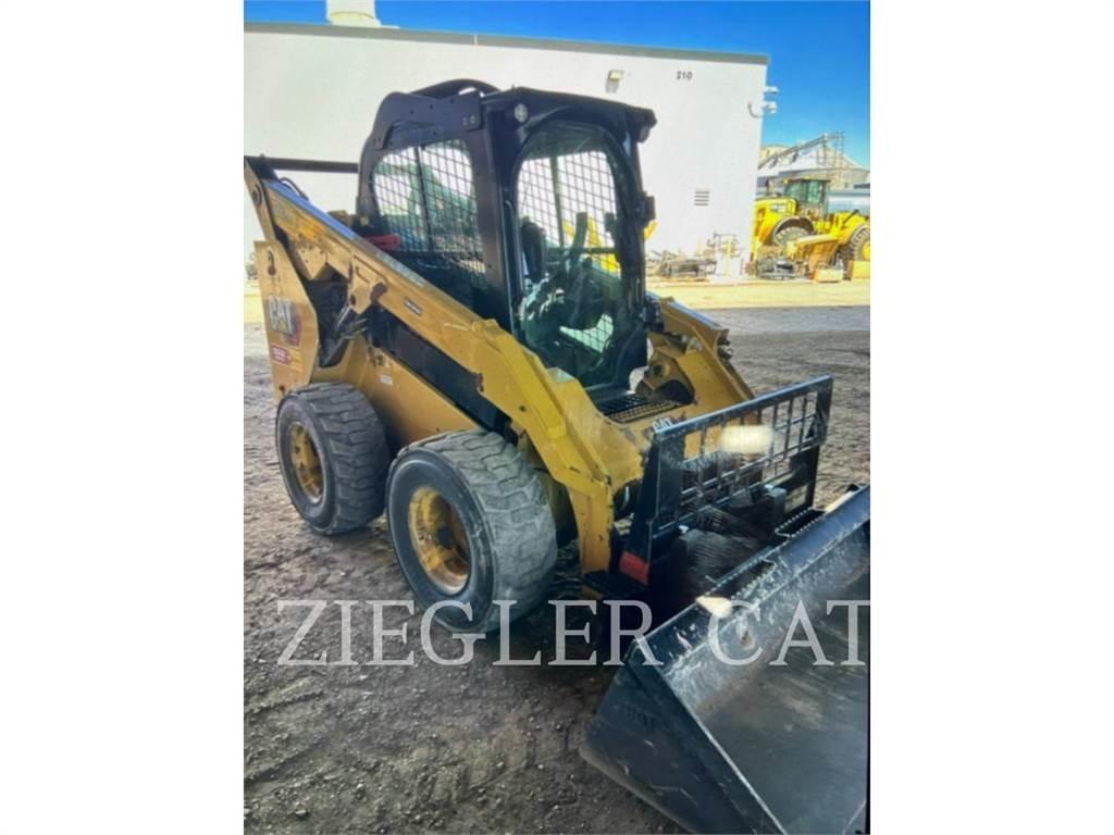 CAT 262D3 Kompaktlastere