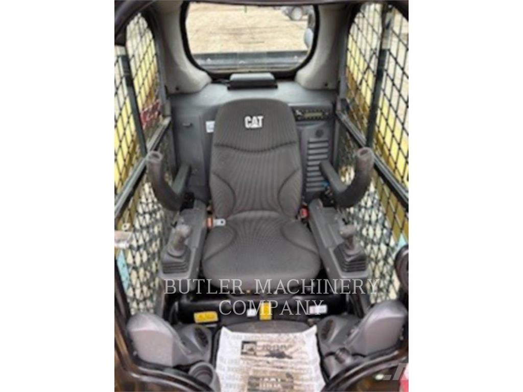 CAT 262D3 C3H2 Kompaktlastere