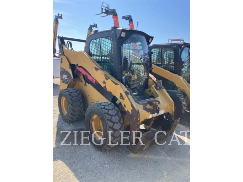 CAT 272C Kompaktlastere
