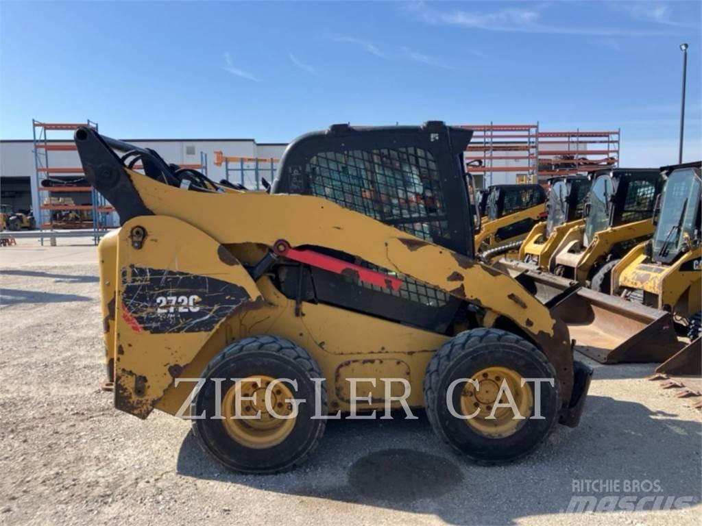 CAT 272C Kompaktlastere