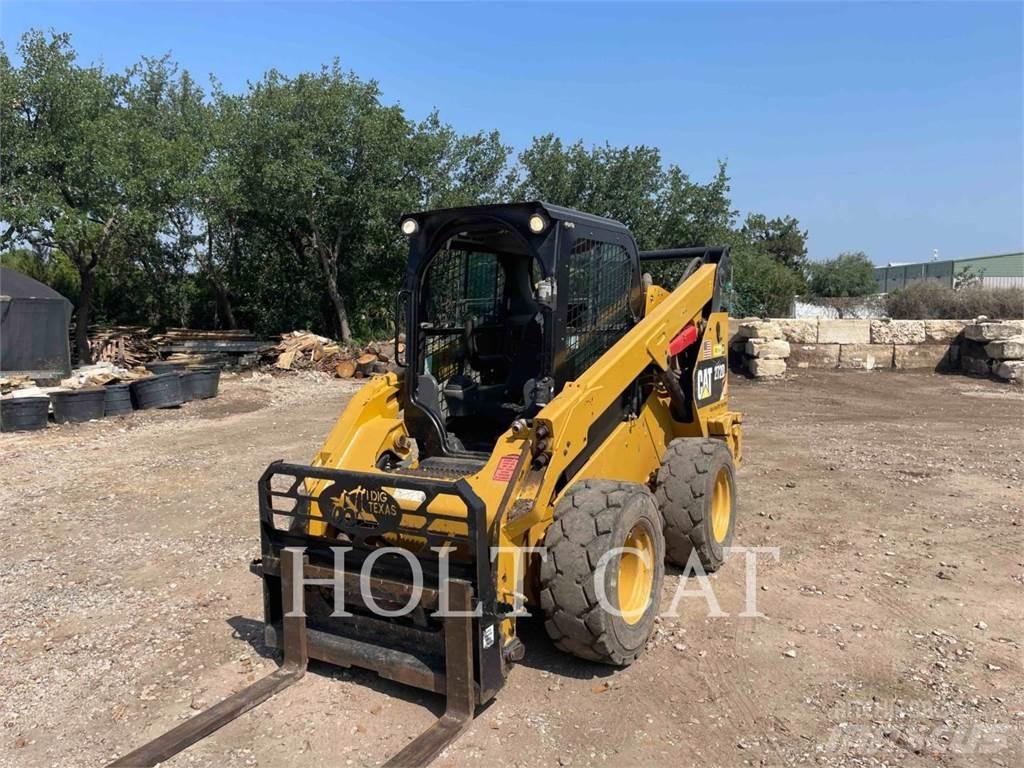 CAT 272D Kompaktlastere
