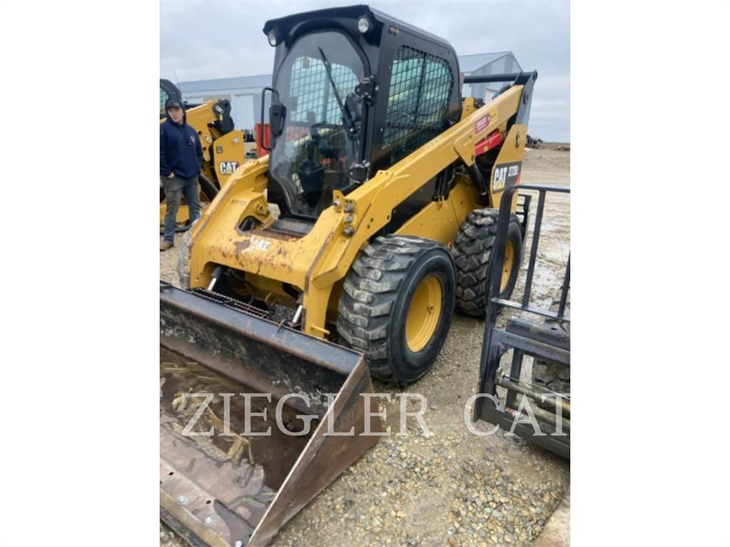 CAT 272D2 Kompaktlastere