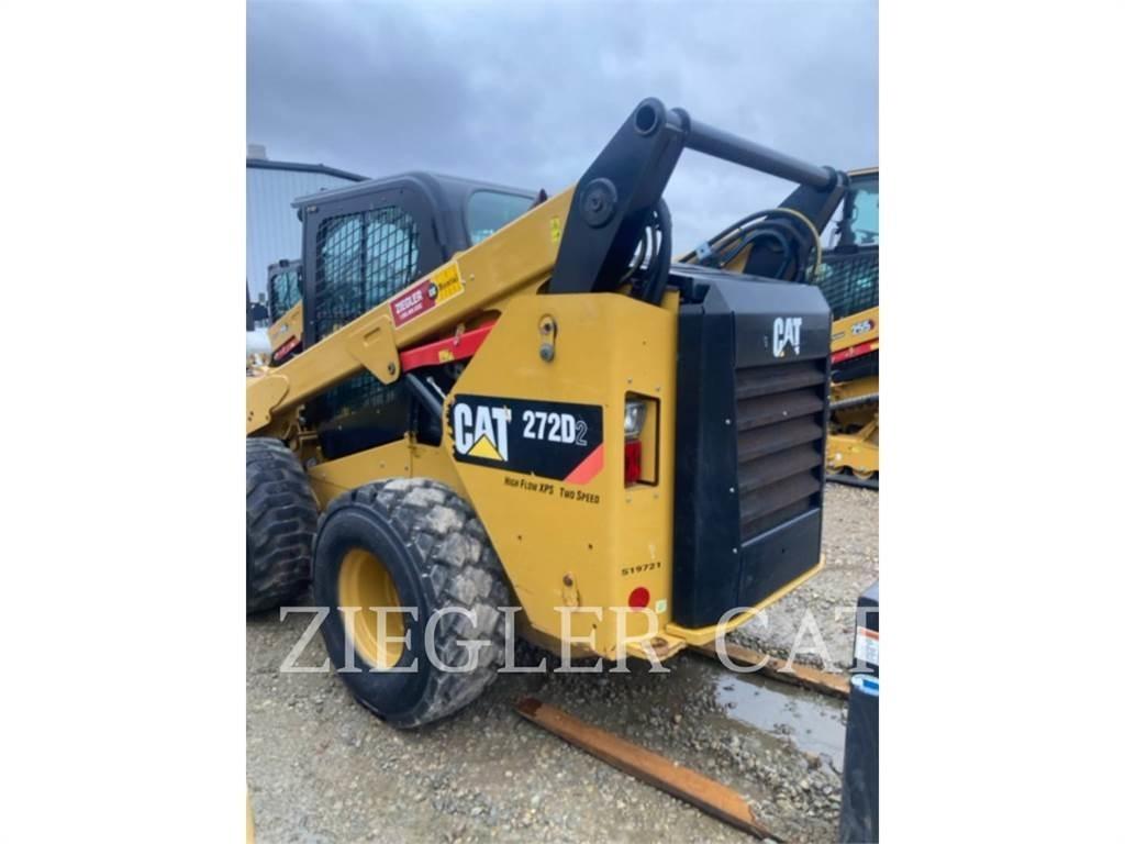 CAT 272D2 Kompaktlastere