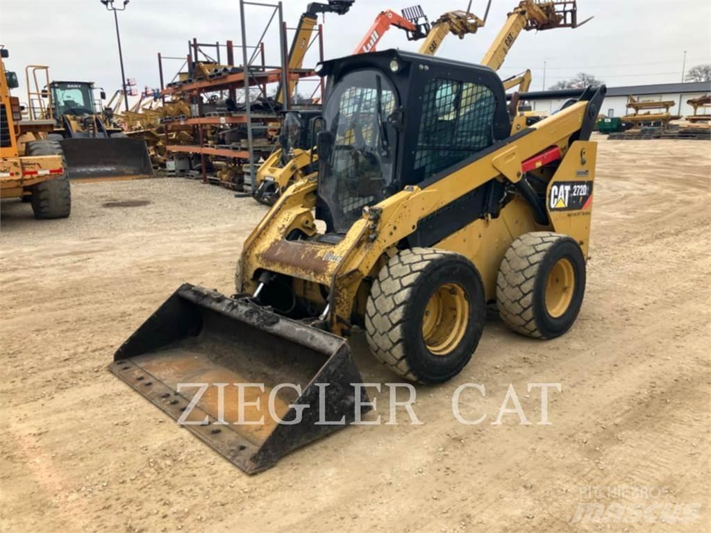 CAT 272D2 Kompaktlastere