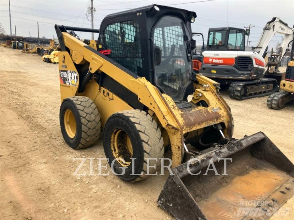 CAT 272D2 Kompaktlastere