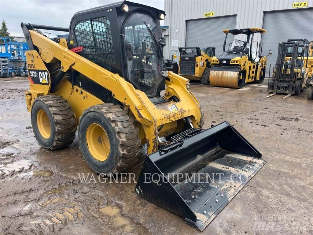 CAT 272D2 Kompaktlastere