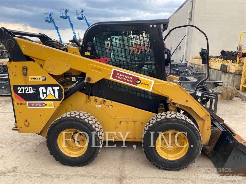 CAT 272D2 Kompaktlastere