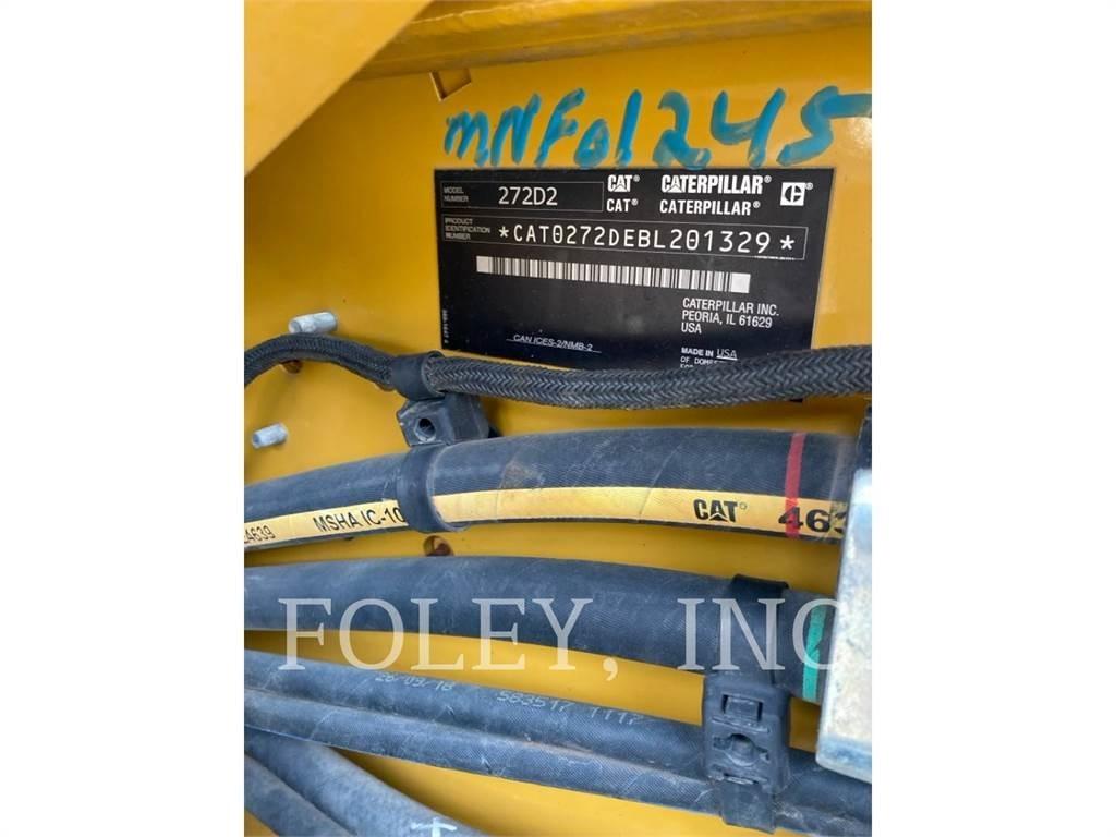 CAT 272D2 Kompaktlastere