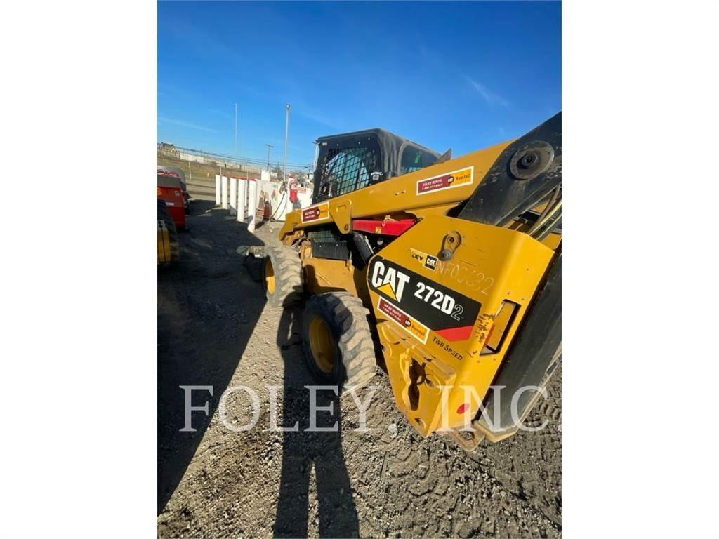 CAT 272D2 Kompaktlastere