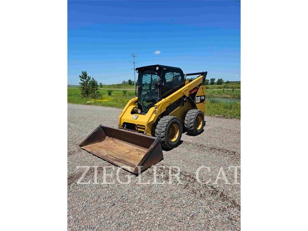 CAT 272D2 Kompaktlastere