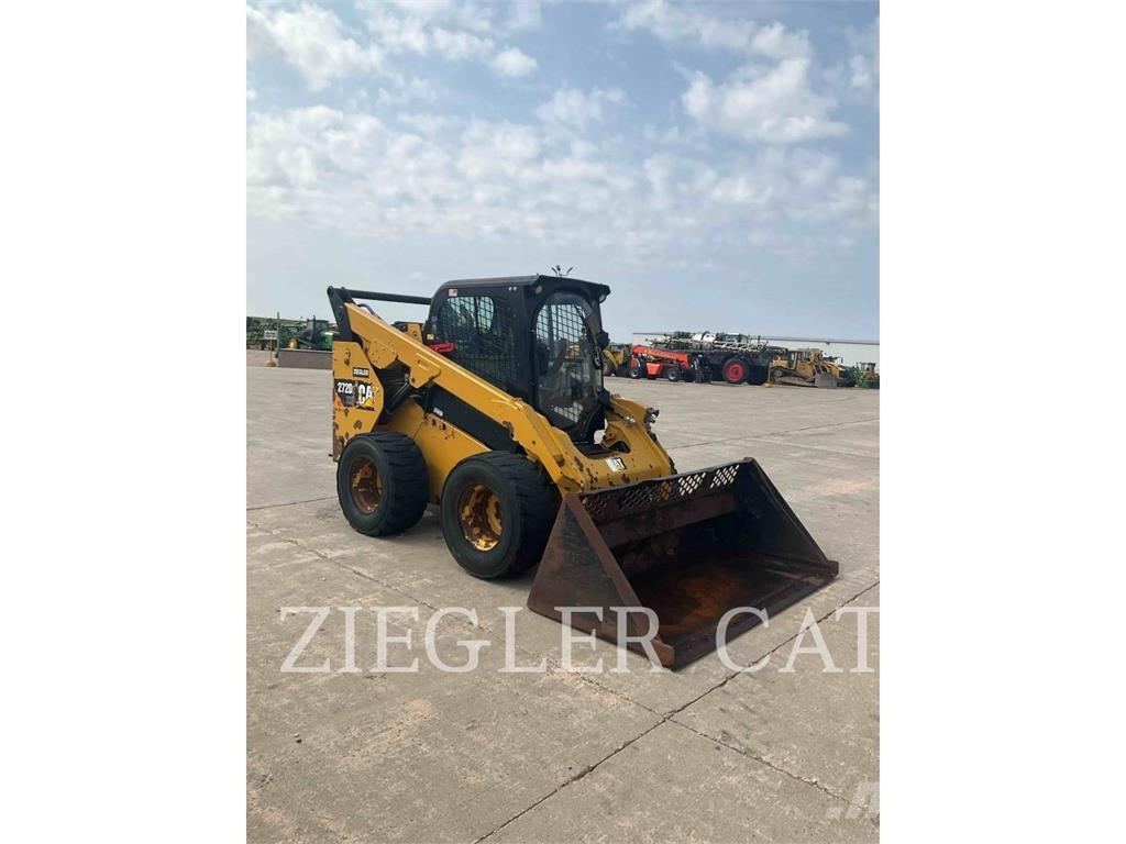 CAT 272D2 Kompaktlastere