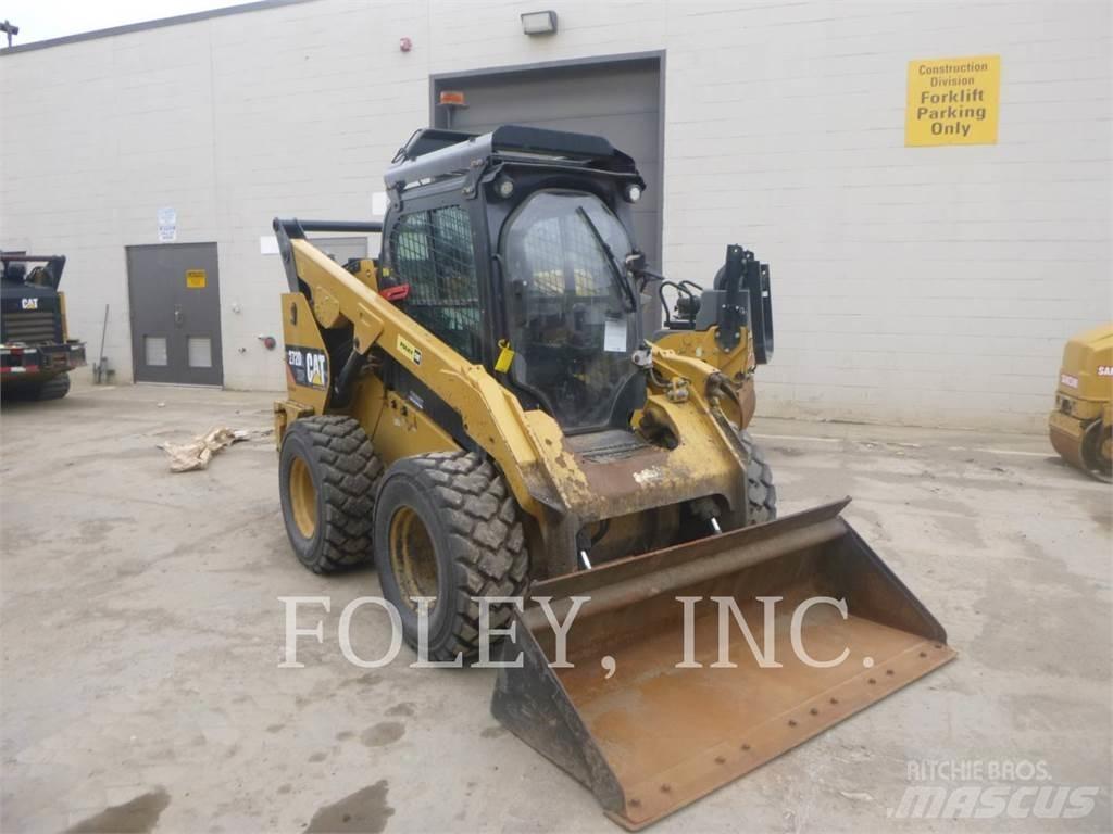 CAT 272D2XHP Kompaktlastere