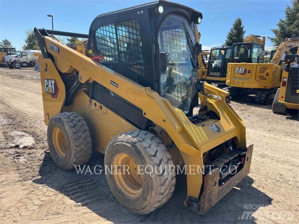 CAT 272D3 Kompaktlastere