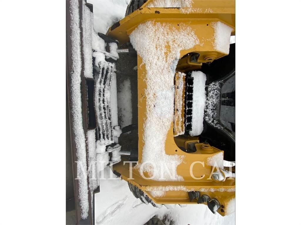 CAT 272D3 Kompaktlastere