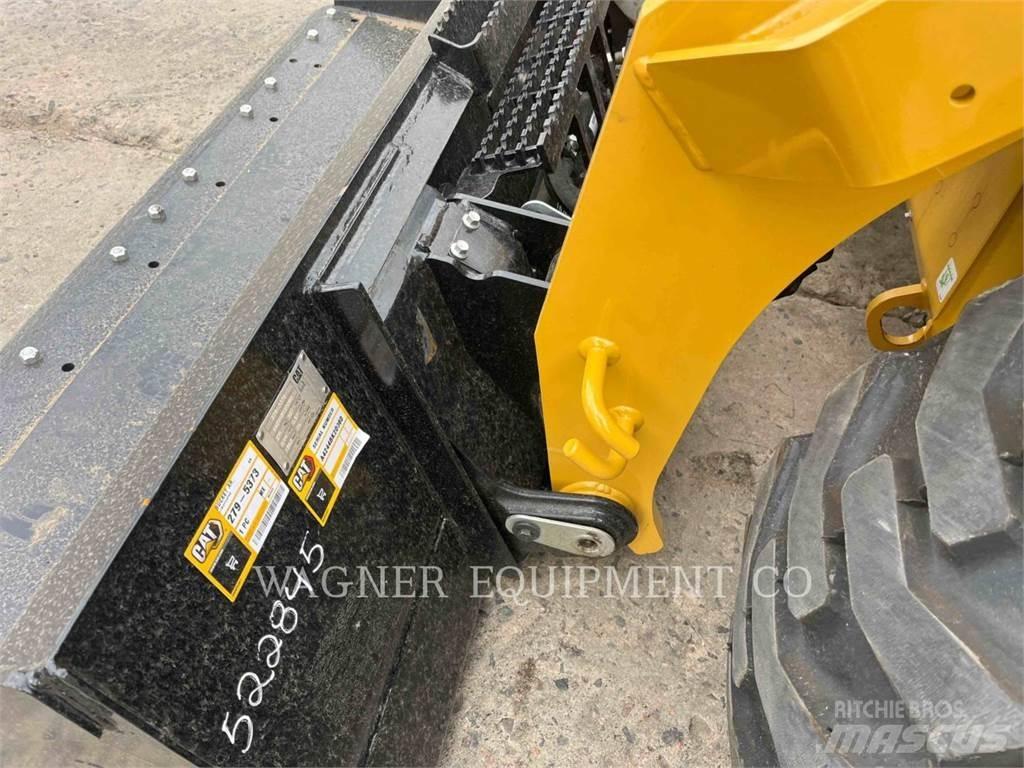 CAT 272D3 Kompaktlastere