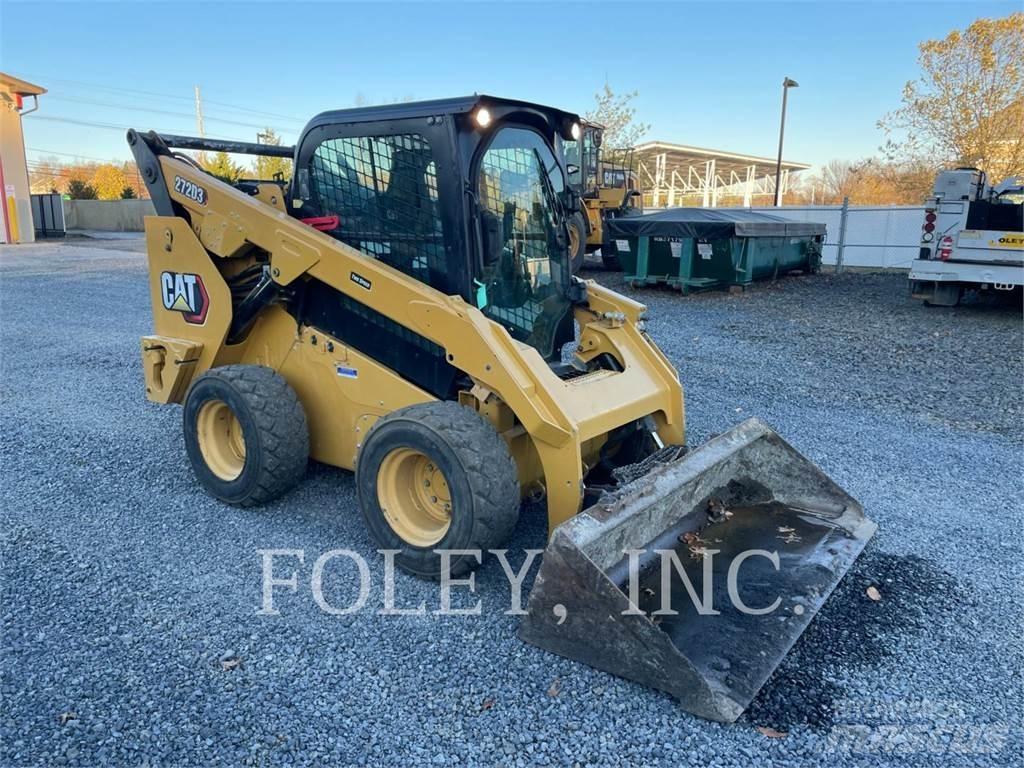 CAT 272D3 Kompaktlastere