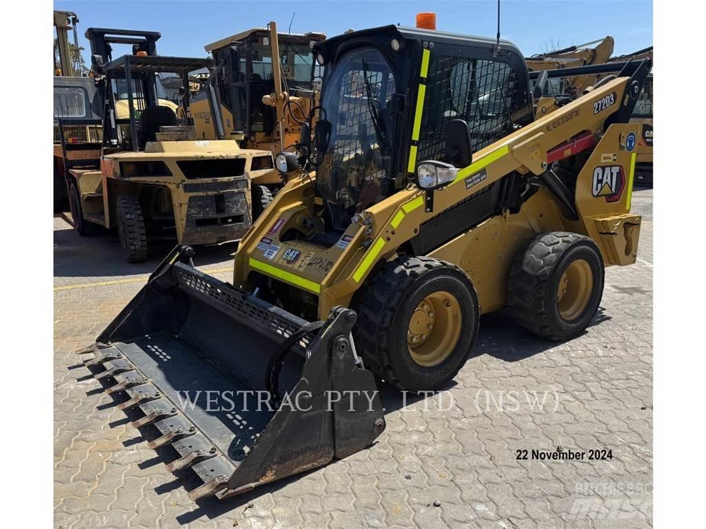 CAT 272D3 Kompaktlastere
